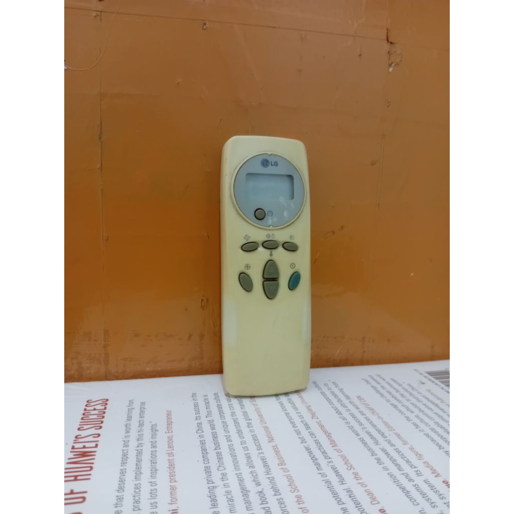 REMOTE AC LG SERI AKB35551201 ORIGINAL
