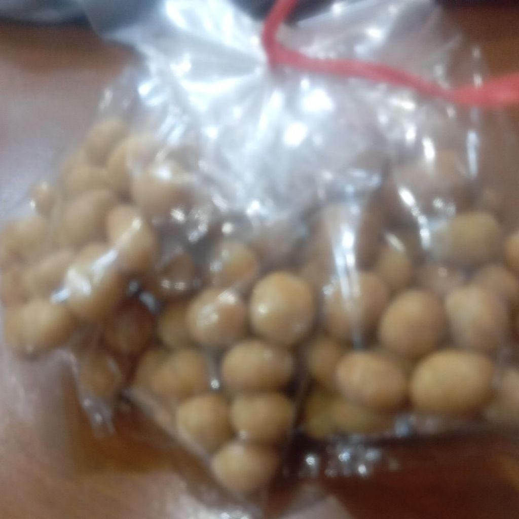 

kacang telur renyah enak