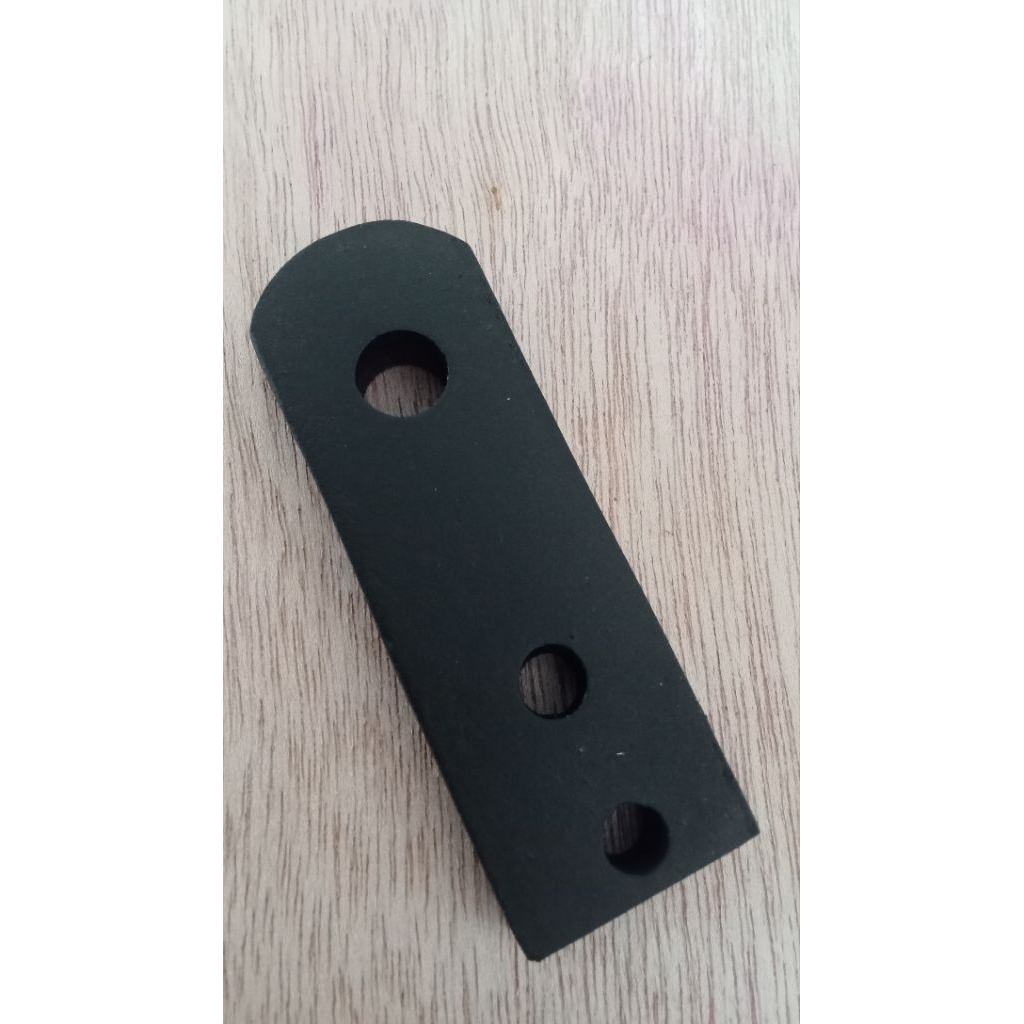 Pengait bracket Line array / slot besi