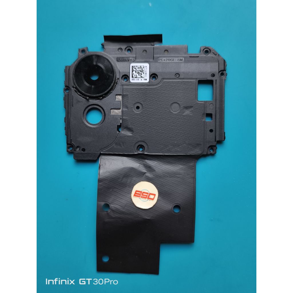 Tutup Mesin Atas dan Kaca Kamera Oppo A17k Copotan