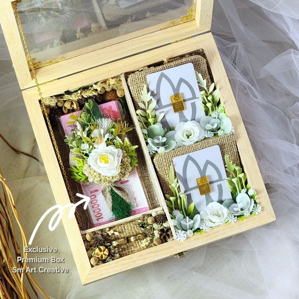 kotak perhiasan box emas antam perhiasan jewelry seserahan pernikahan