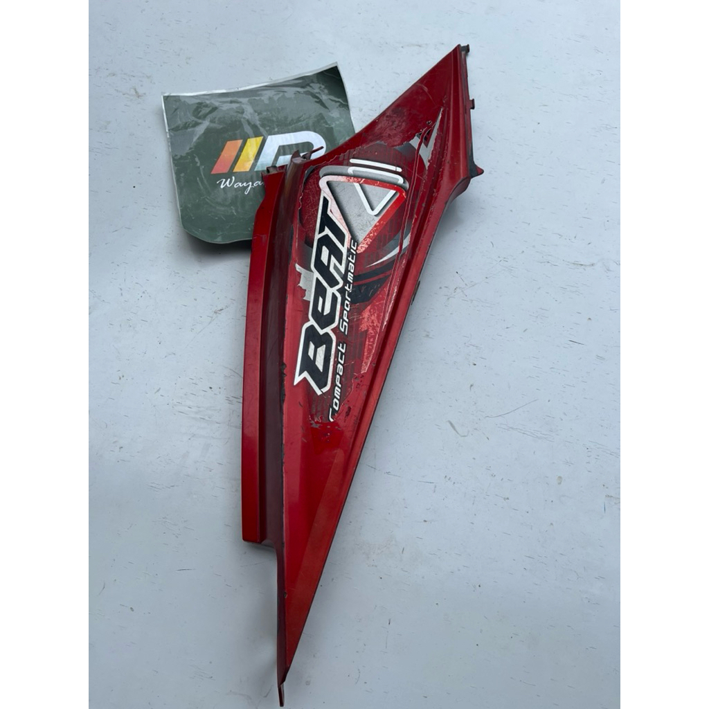 Body belakang sebelah kanan Honda beat karbu original bekas