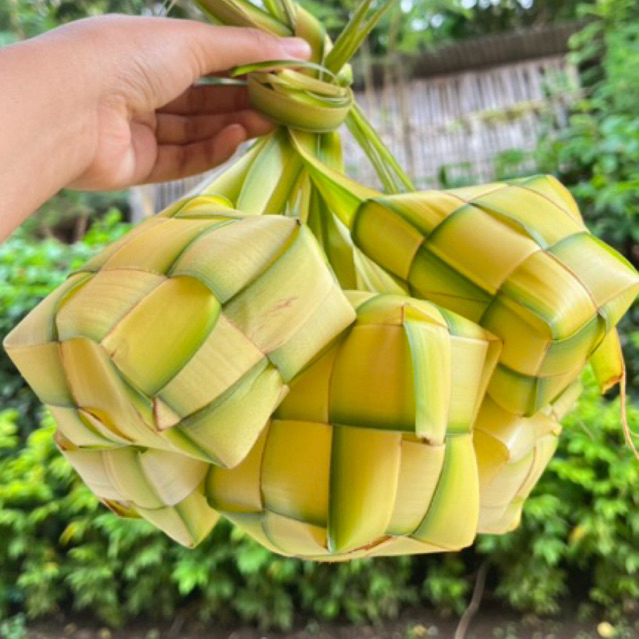 

Cangkang Kupat Lebaran Isi 10