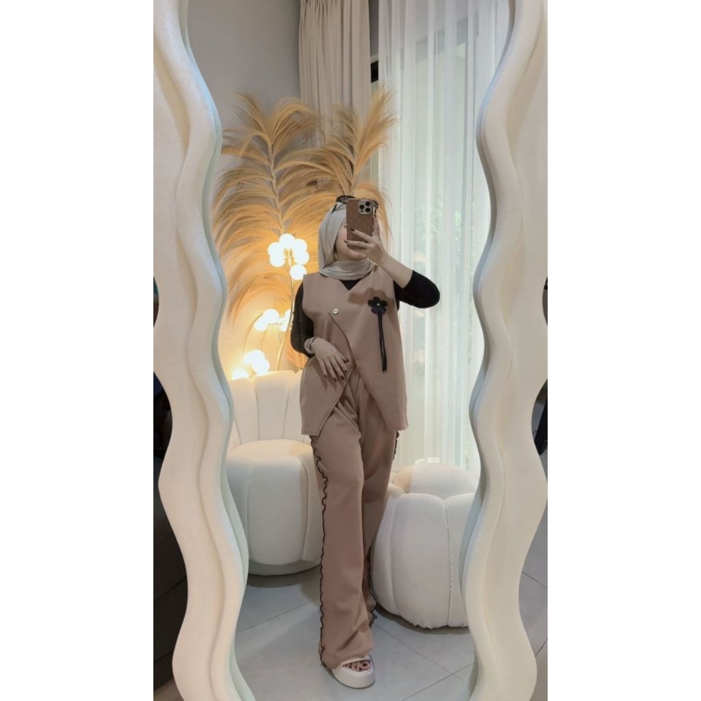 RACHEL SET VEST KNIT PREMIUM CELANA SEMI CUTBRAY CURLY SAMPING