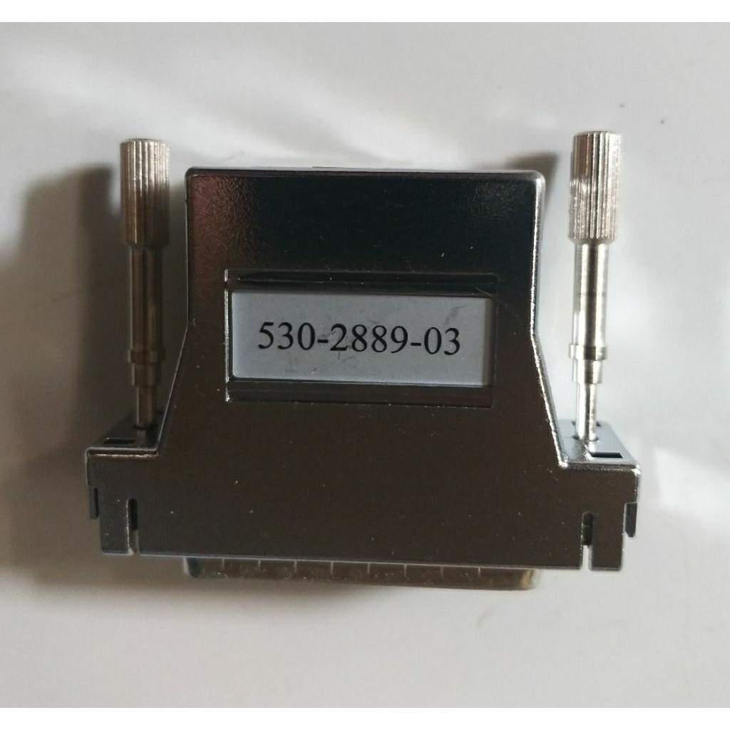 Sun Microsystems Oracle 530 - 2889 - 03 RJ45 DB25 Serial