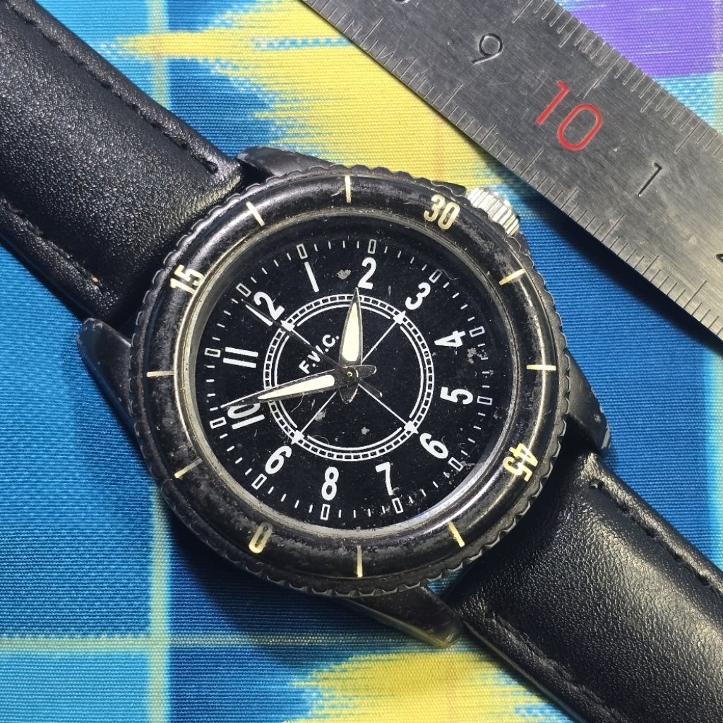 Jam Diver F.W.C QKD034 Japan Bekas