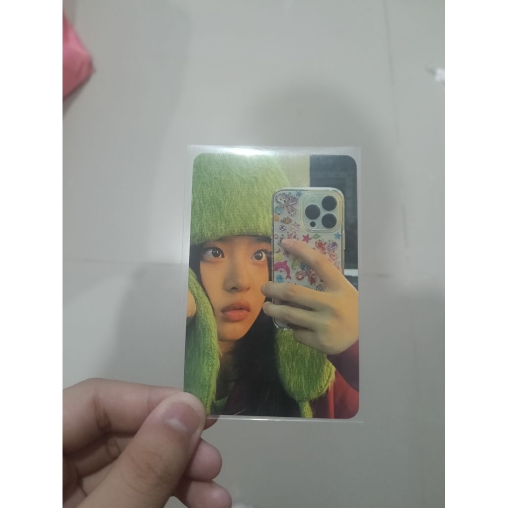 photocard Hanni official