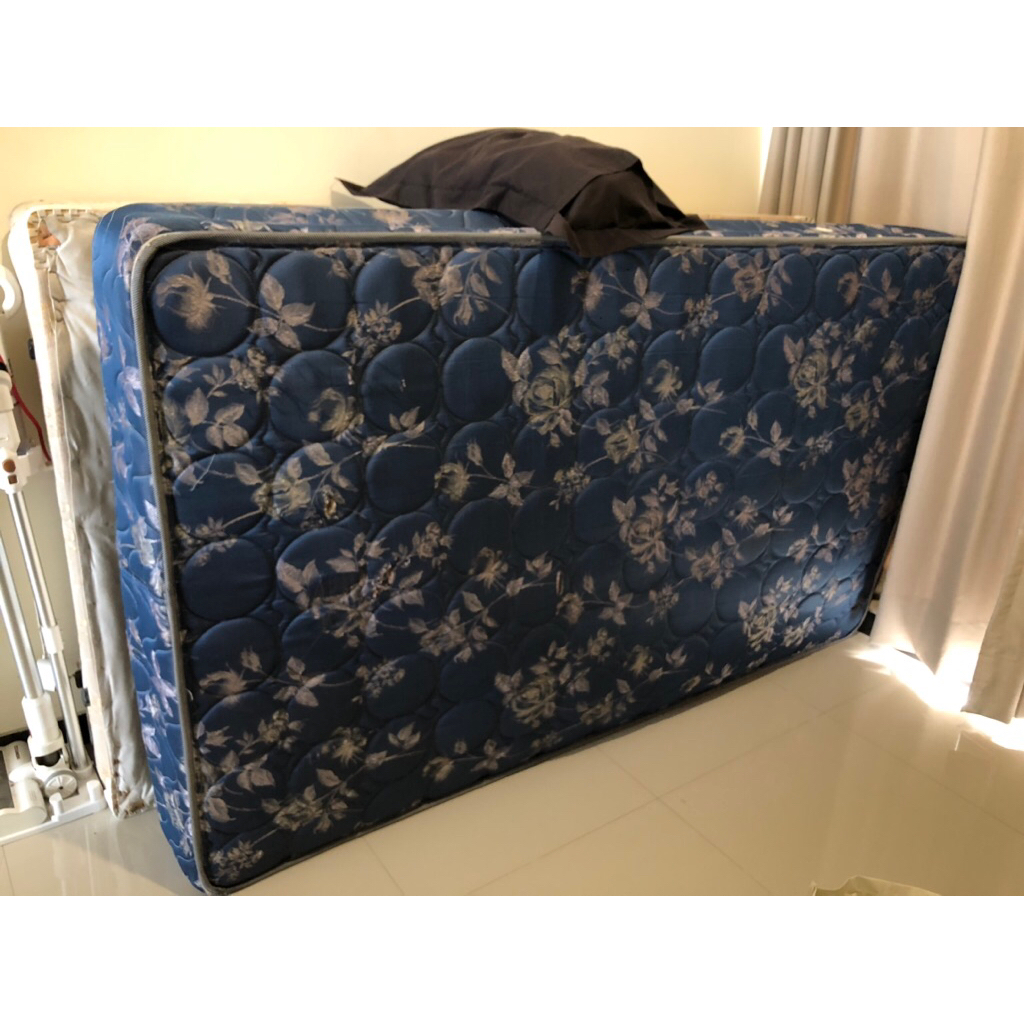 [SOLD] kasur spring bed 160x200