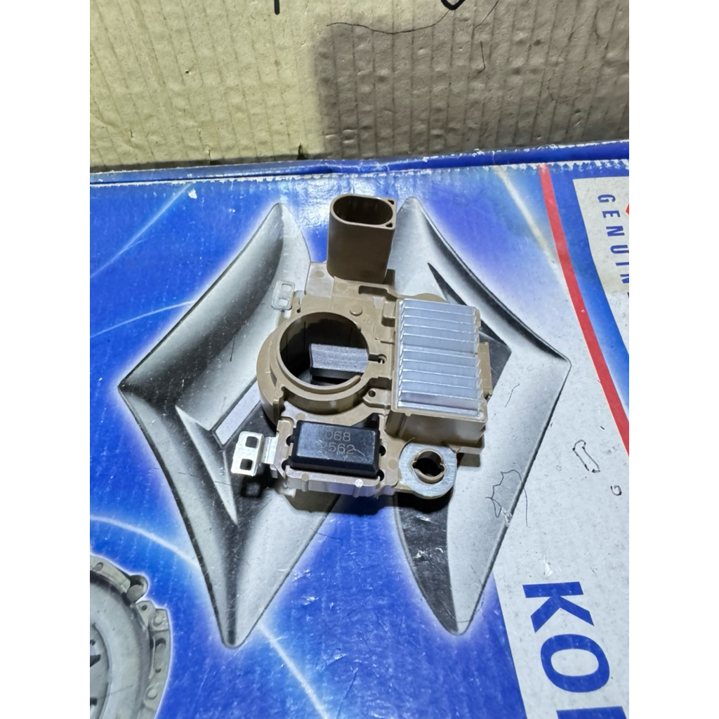 IC Alternator atau Ic Regulator Karimun Wagon R Soket 1