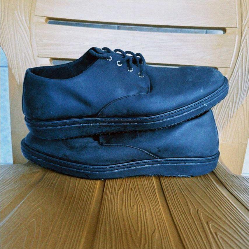 Sepatu formal bekas Sepatu Formal second Sepatu Formal Brodo warna hitam ukuran 44