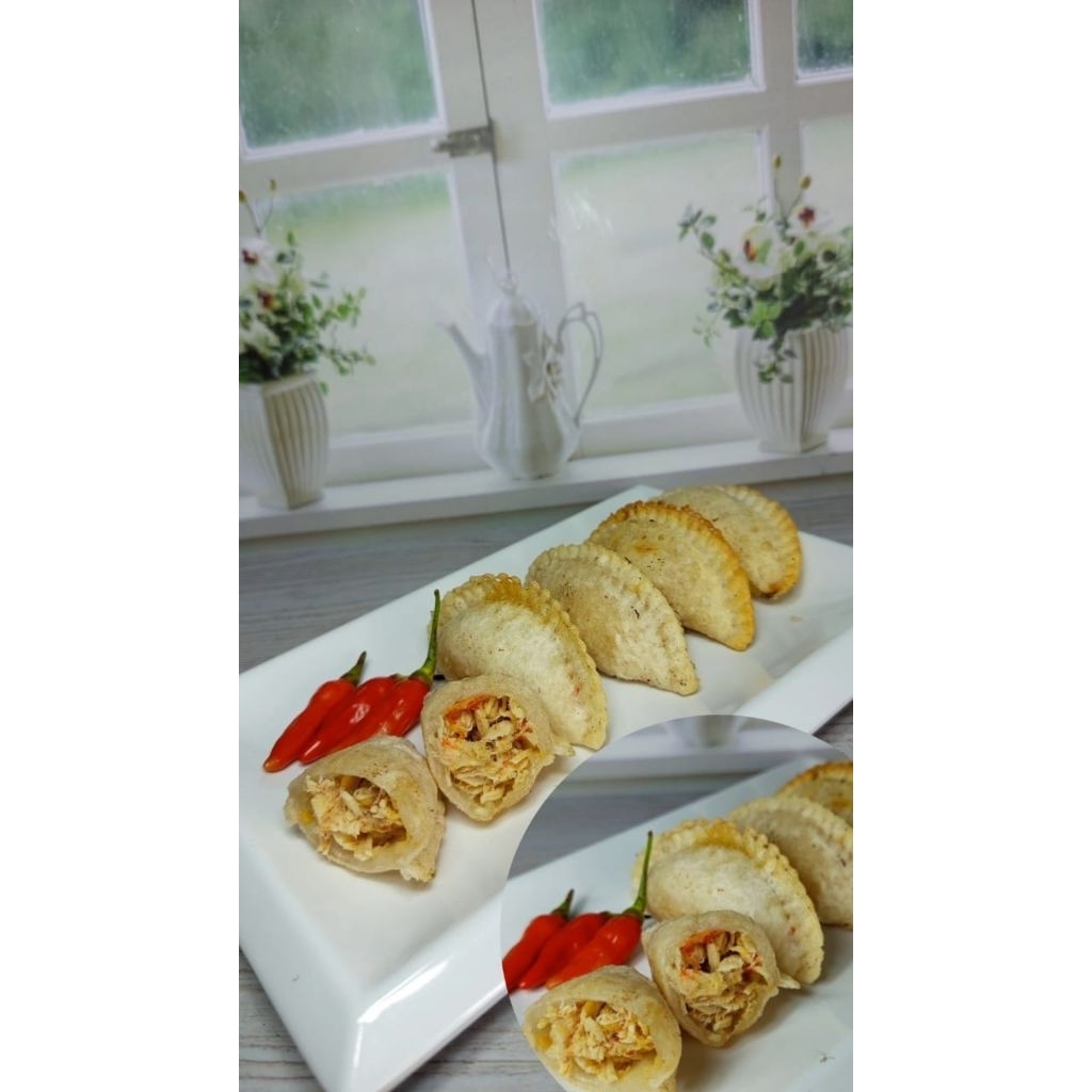 

cireng isi ayam frozen