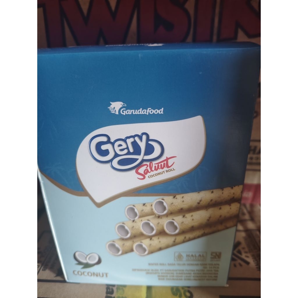 

Gery Salut Coconut Rolls isi 24pcs