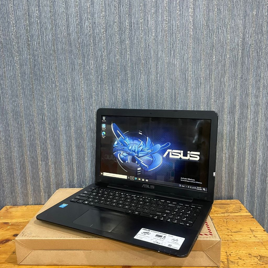 Laptop Asus X455LF, Core i3-4005U, Ram 4/500gb, Black, BERGARANSI