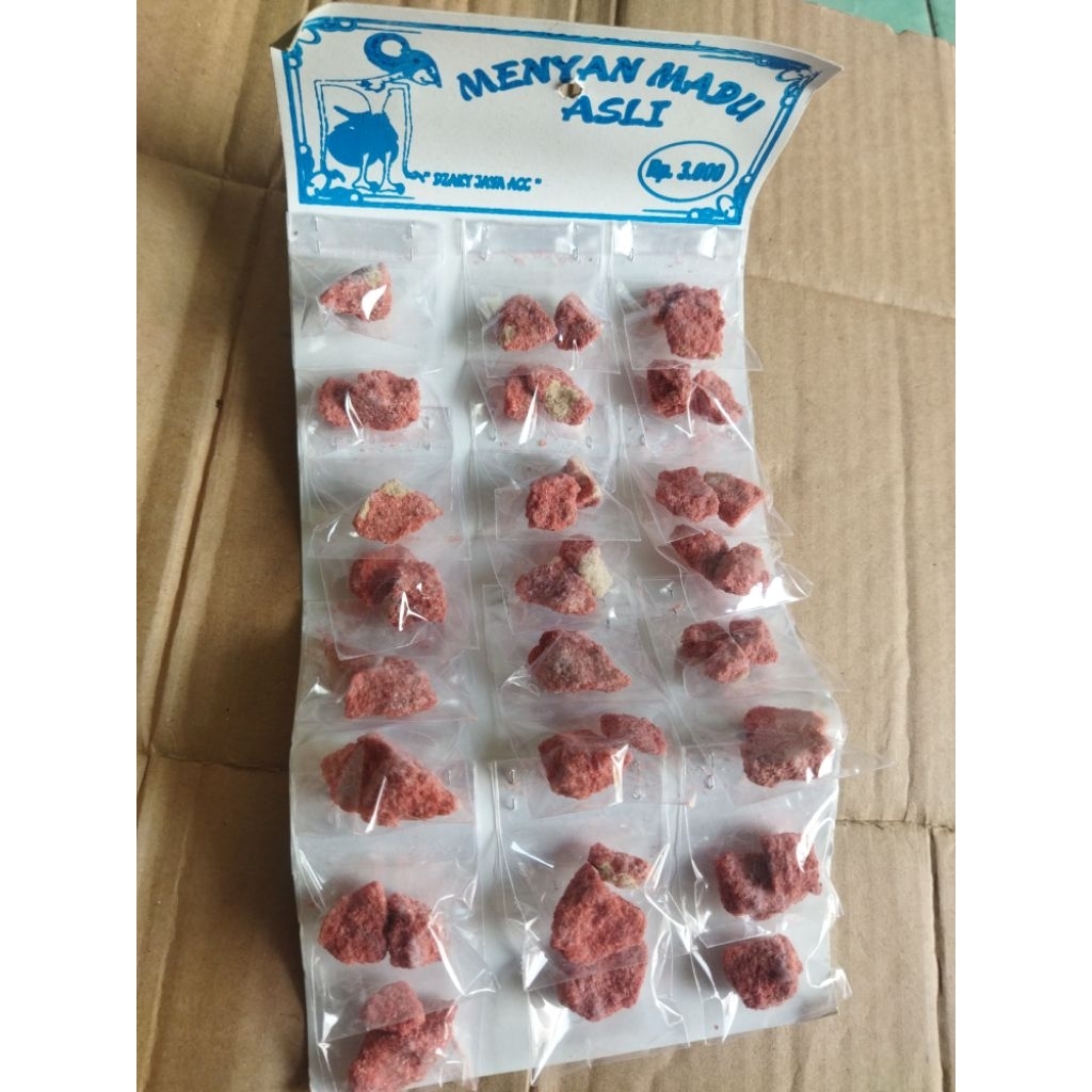 Kemenyan Madu,Kemenyan Madu merah