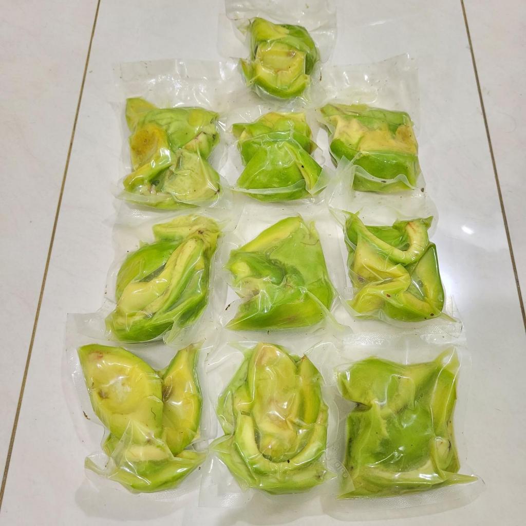 

GARANSI MURAH 100gr Buah Beku Alpukat Mentega Frozen Avocado Avocadron