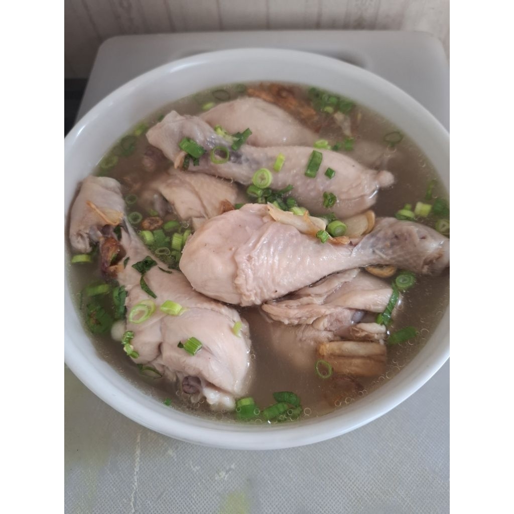 

sop ayam//kuah bening//paha pentung