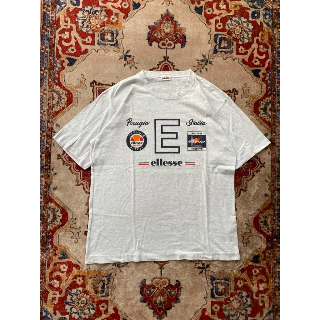 VINTAGE ELLESSE 90S TSHIRT