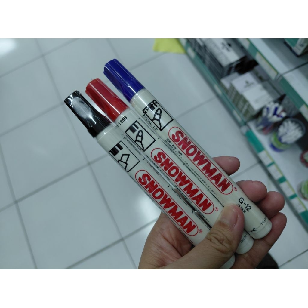 

Spidol Marker Permanen Murah Merk Snowman tipe G-12 Warna Hitam Merah Biru