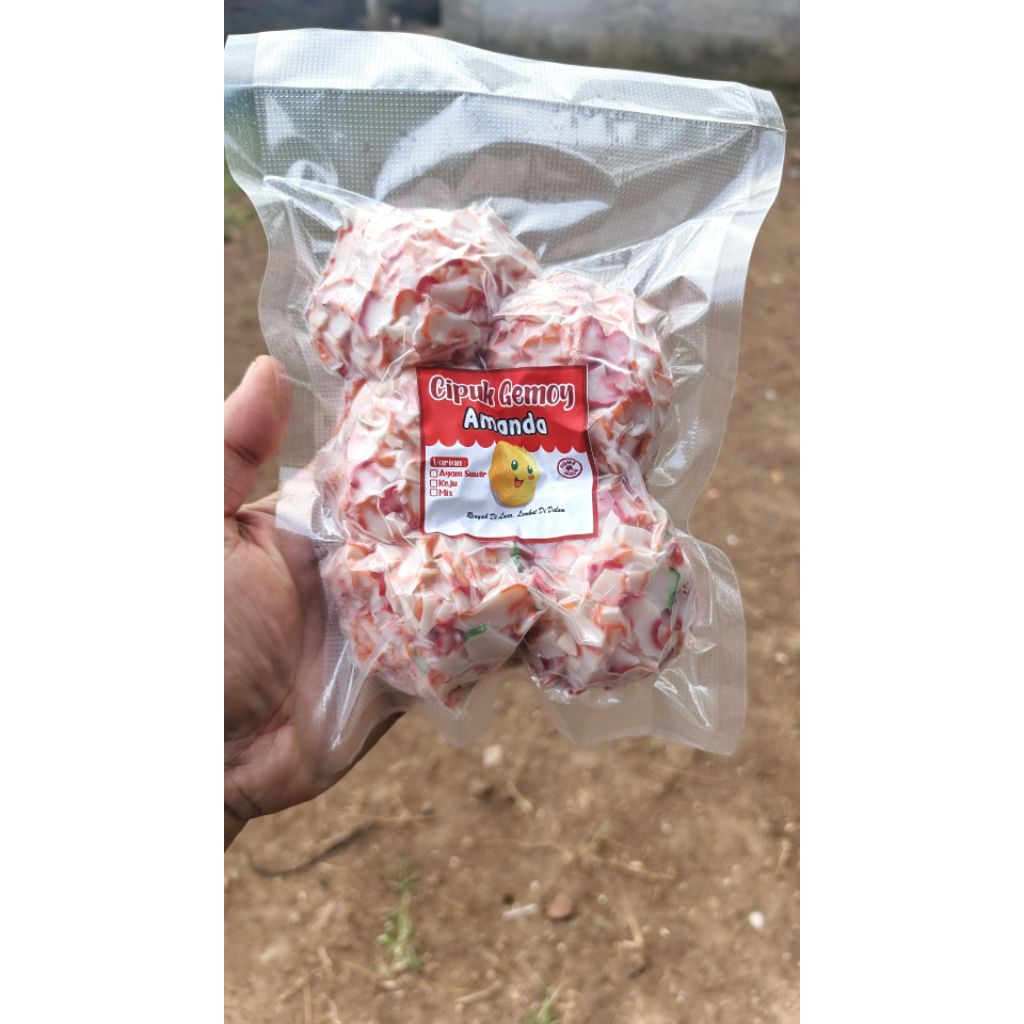 

Cipuk Gemoy Amanda isi ayam suwir pedas