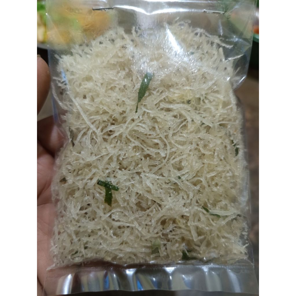 

kremes singkong gurih pedas kemasan 30gram
