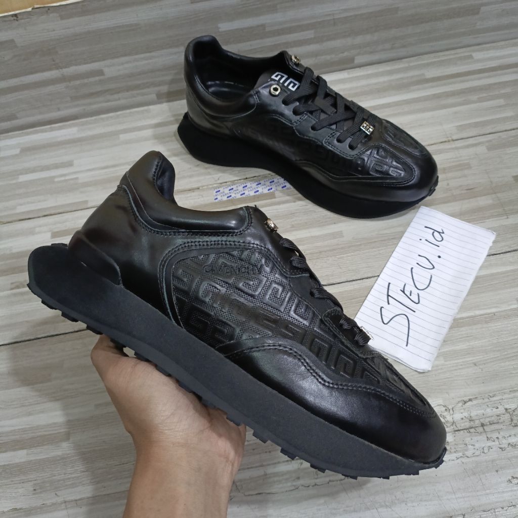 sepatu pria sneaker cowok hitam kulit bertali