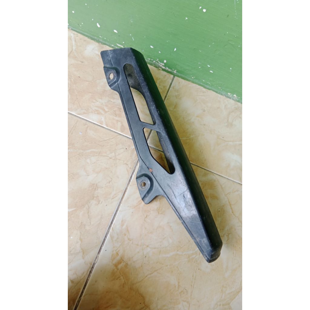 tutup rante suzuki satria fu  satria lumba satria hiu 2tak bekas original