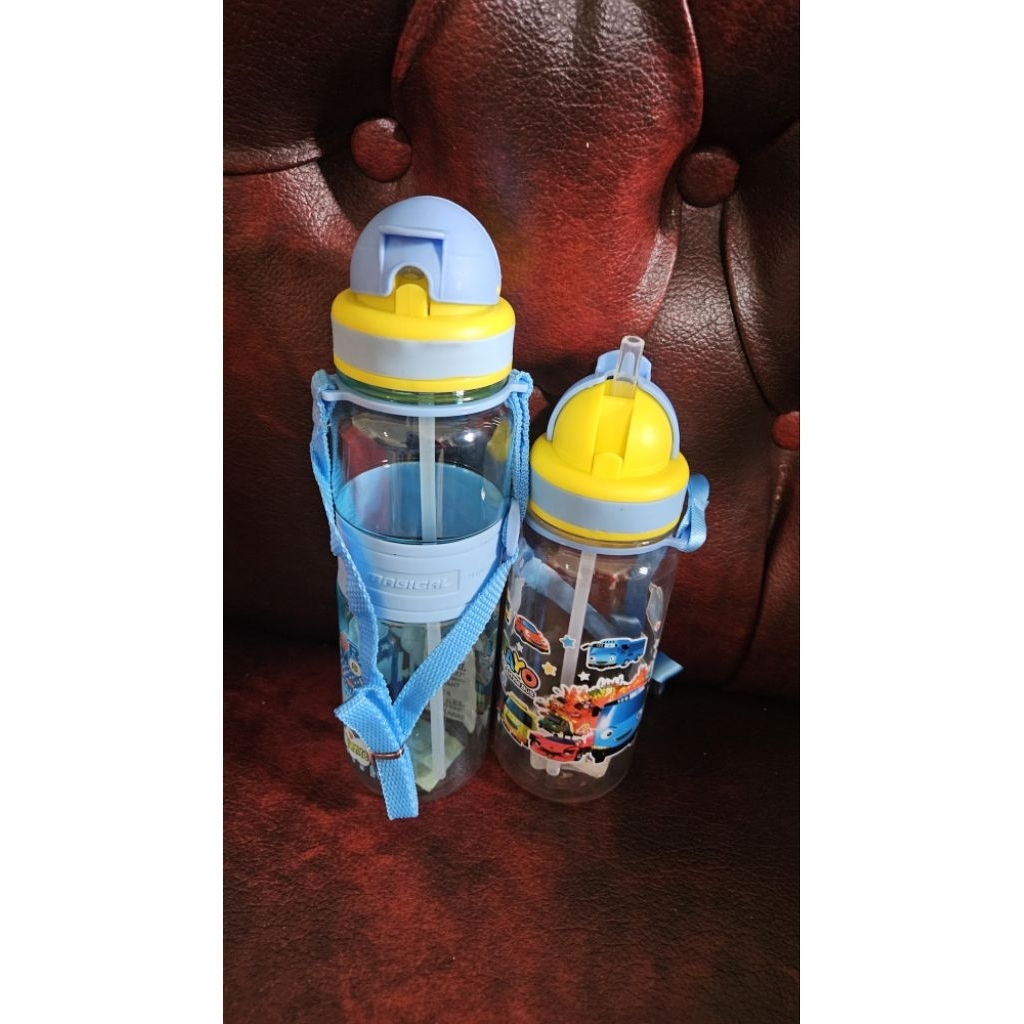 Tempat minum  Sekolah Anak