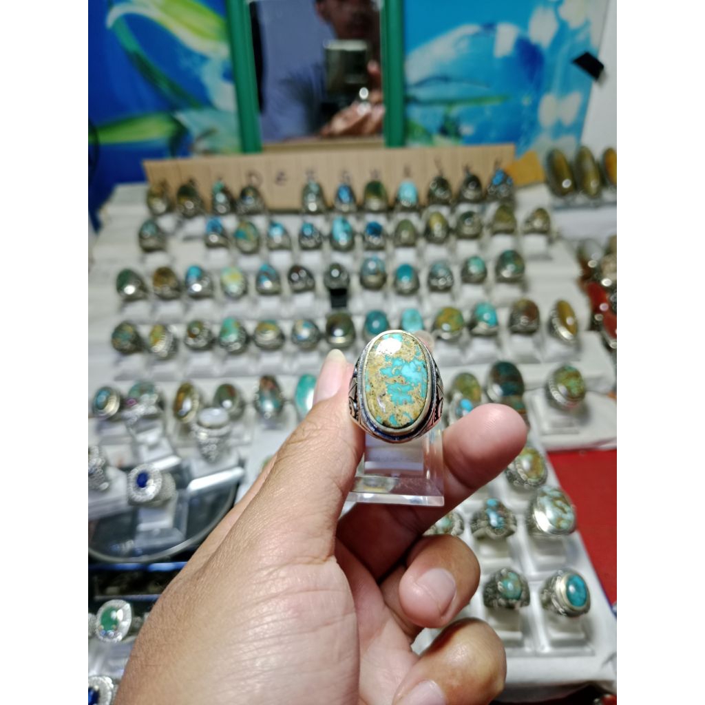 pirus persia serat Emas