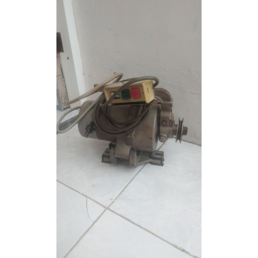 dinamo besar mesin jahit/obras