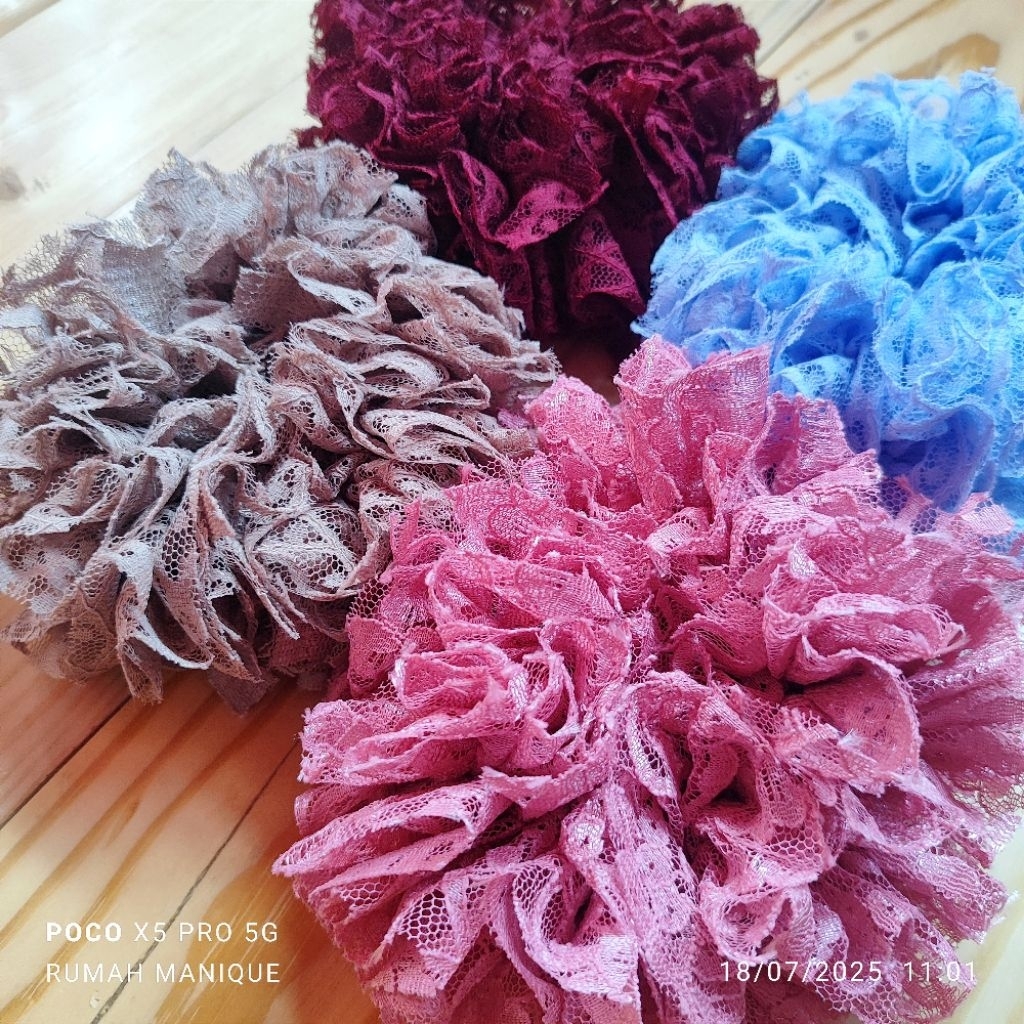 12 Pcs Ikat Rambut Jumbo Brokat / Cepol Hijab Anti Pusing / Cepol Brokat Jumbo.