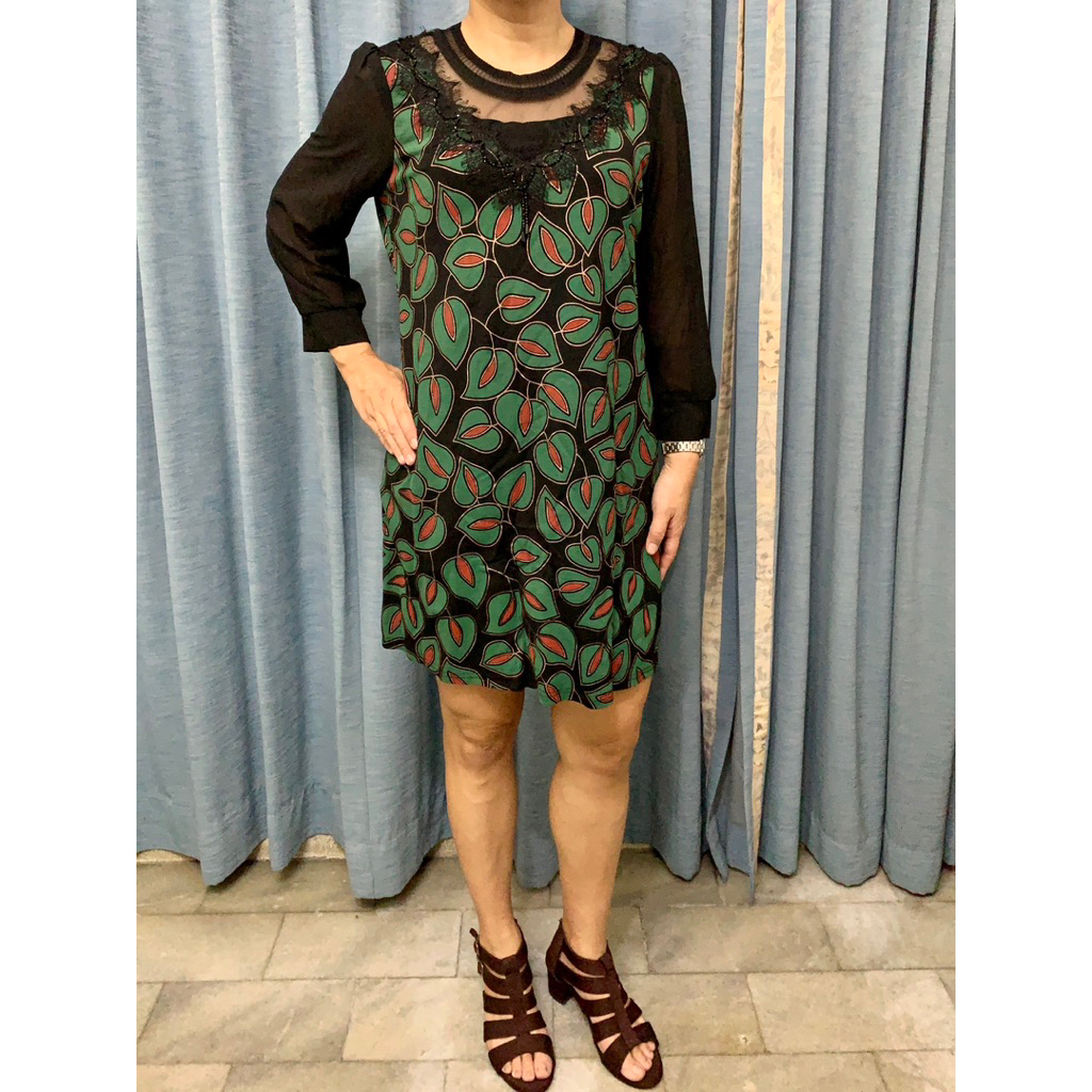 Dress wanita/ Terusan wanita Hitam motif Daun Hijau