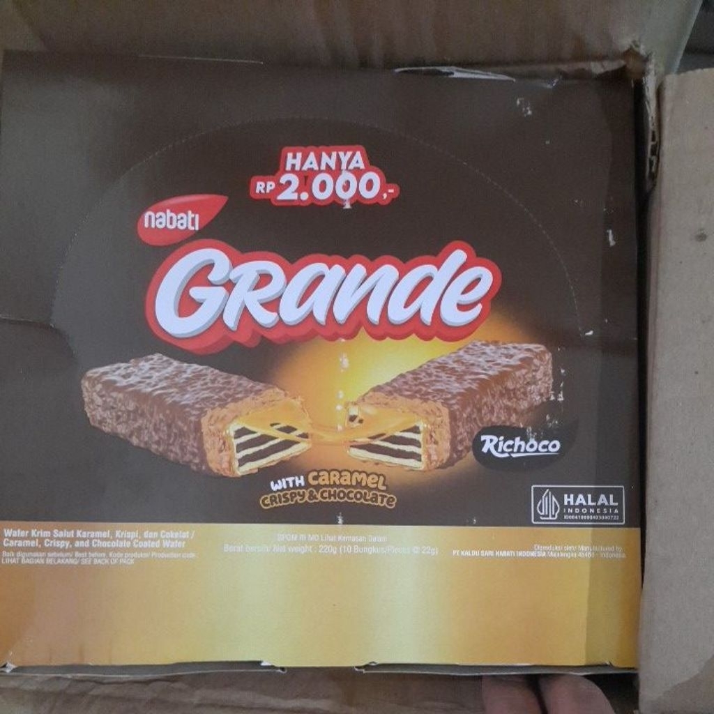 

orins NABATI grande with caramel crispy and chocolate 220gr 1pack isi 10pcs