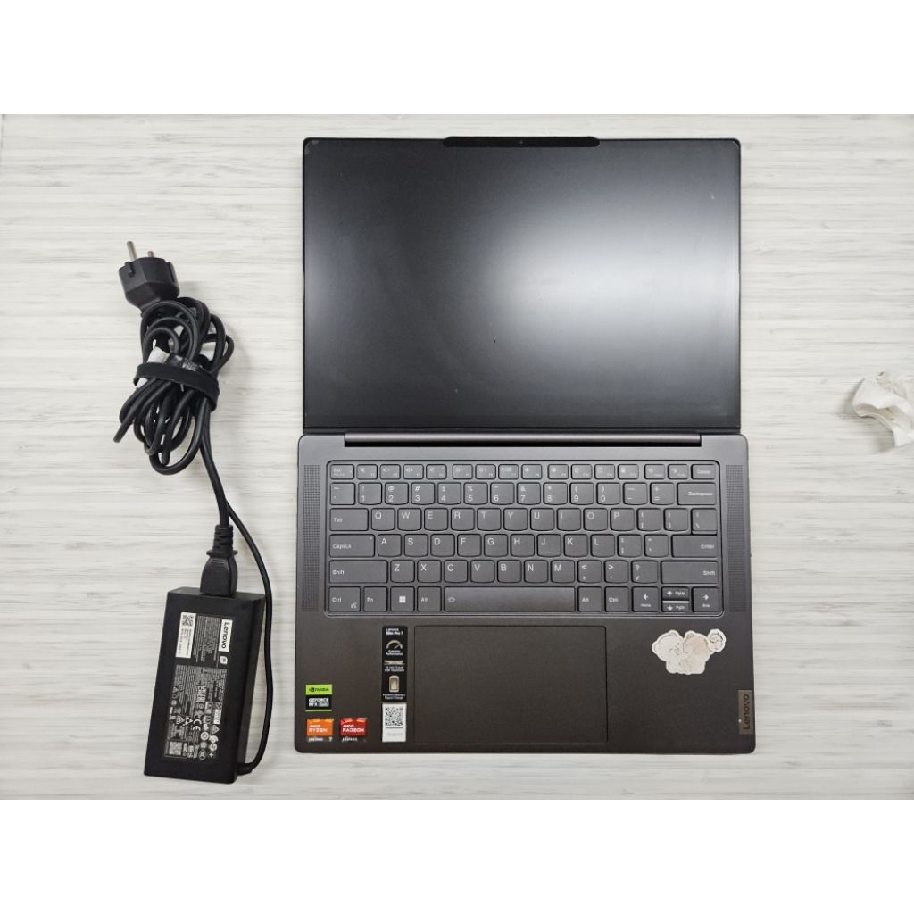 Lenovo Slim Pro 7 Ryzen 7 7840HS RTX 3050 6GB