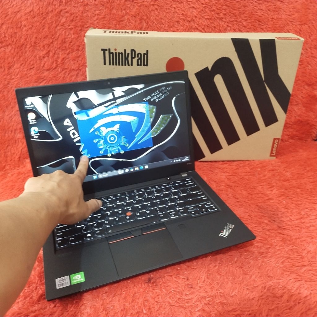 Lenovo Thinkpad P14s Core i7 RAM 48GB SSD 512GB VGA Nvidia 2GB LED 14inch Touchscreen Laptop Mewah L