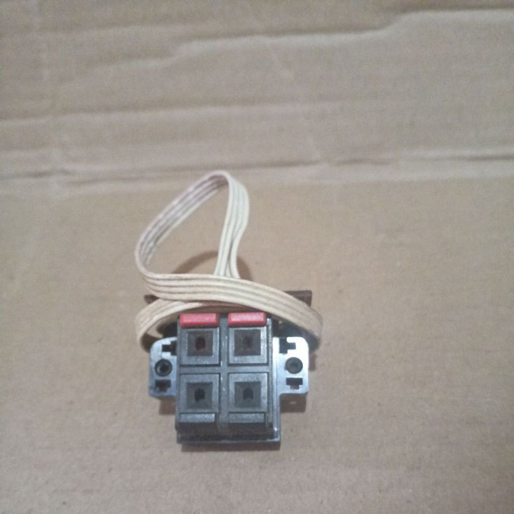 4pin terminal speaker Tv Polytron 32 inch model:PLD32T700