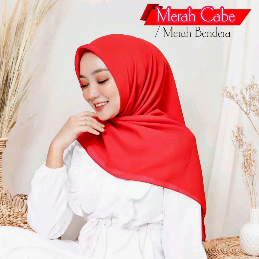 Hijab Segi Empat Paris Premium Merah Cabe / Merah Bendera [110×110 Cm]