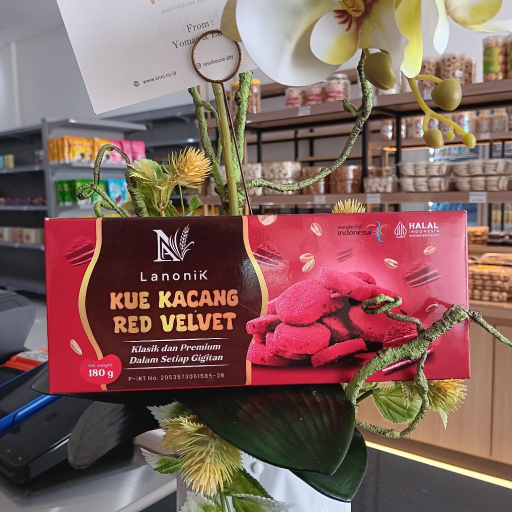 

Lanonik Kue Kacang | Red Velvet