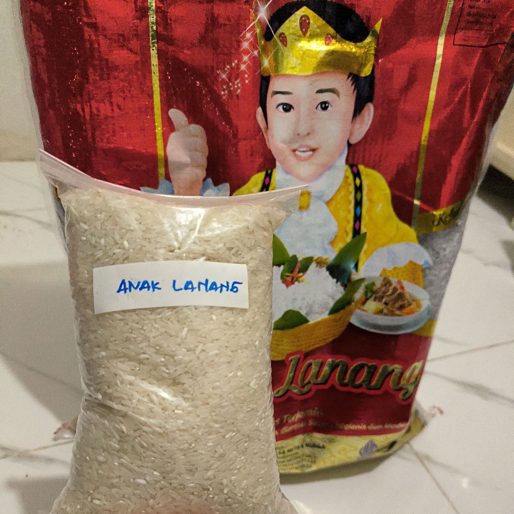 

Beras Anak Lanang Repack 1 kilo Beras Premium Anak Lanang 1kg original