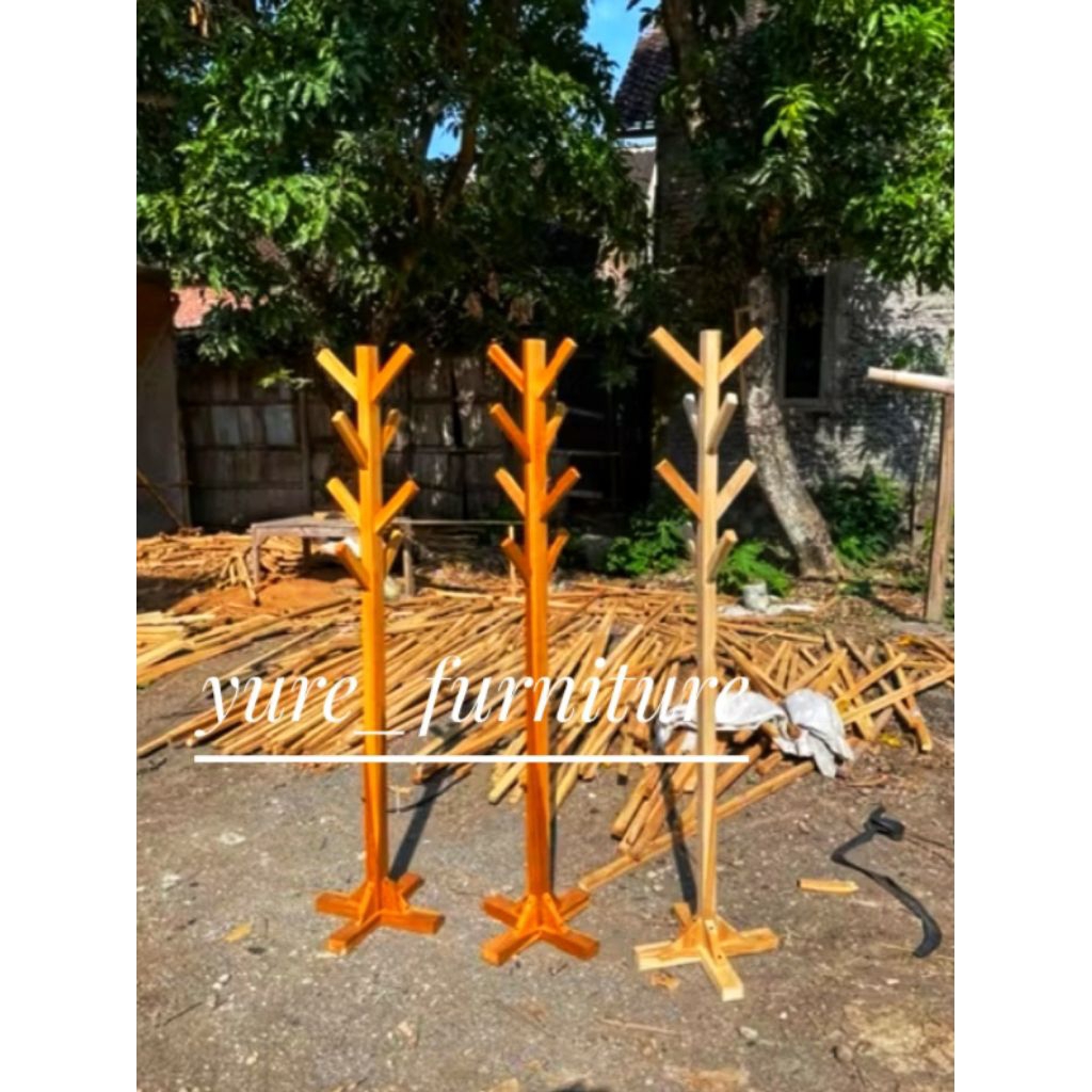 RAK GANTUNGAN BERDIRI TAS TOPI  BAJU KAYU JATI