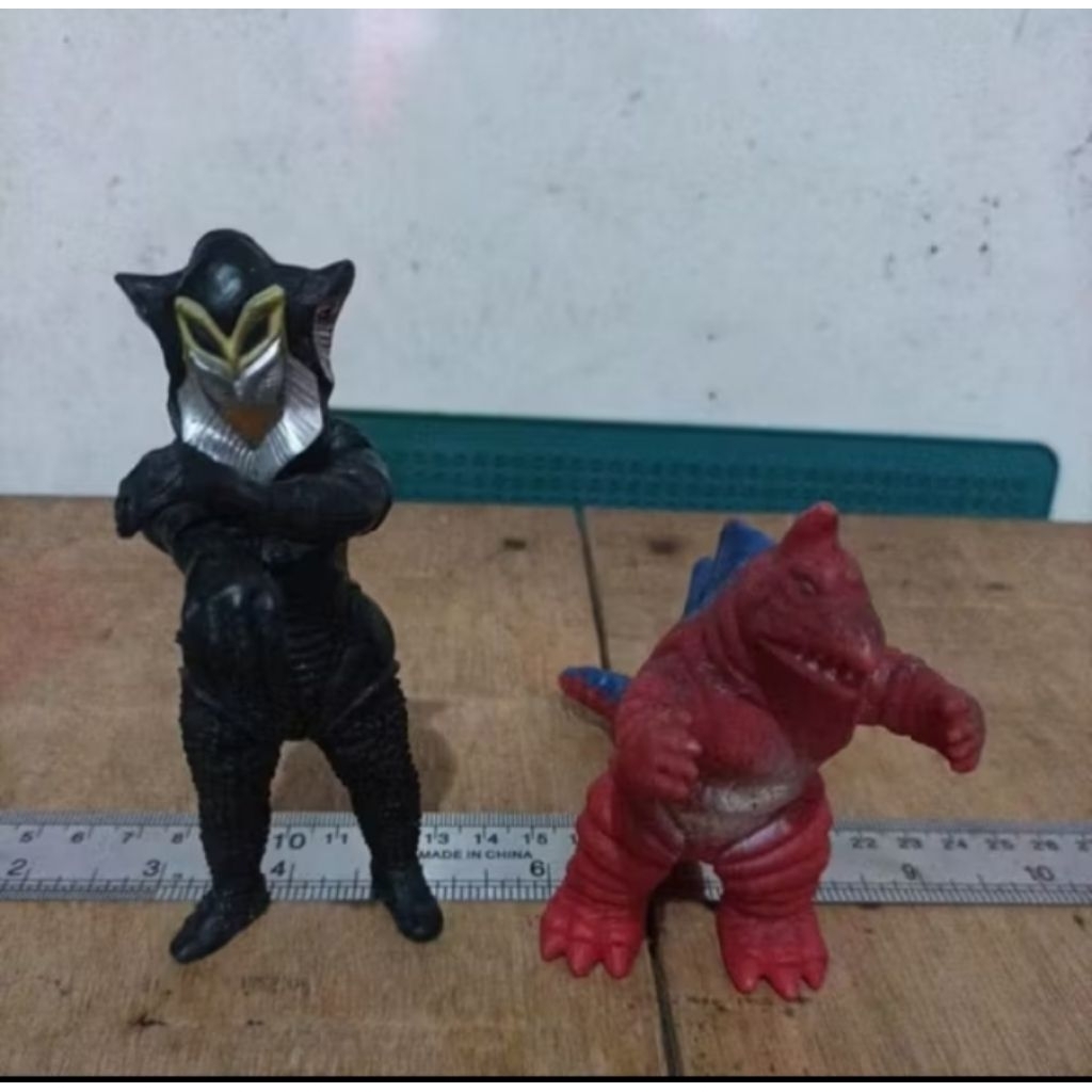 Monster ultraman Kaiju