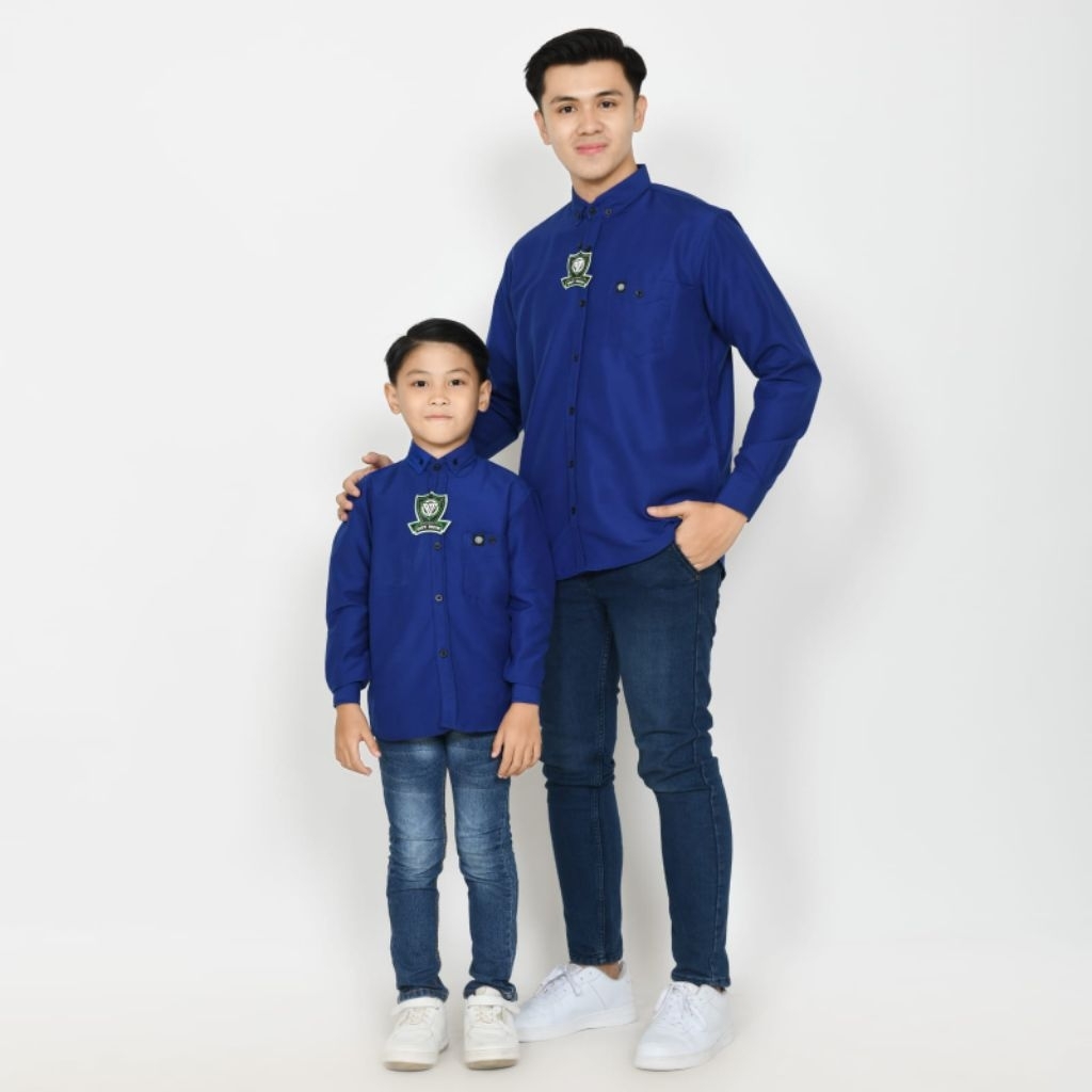 KEMEJA POLOS PRIA LENGAN PANJANG AYAH DAN ANAK WARNA BIRU BCA/BIRU ELEKTRIK