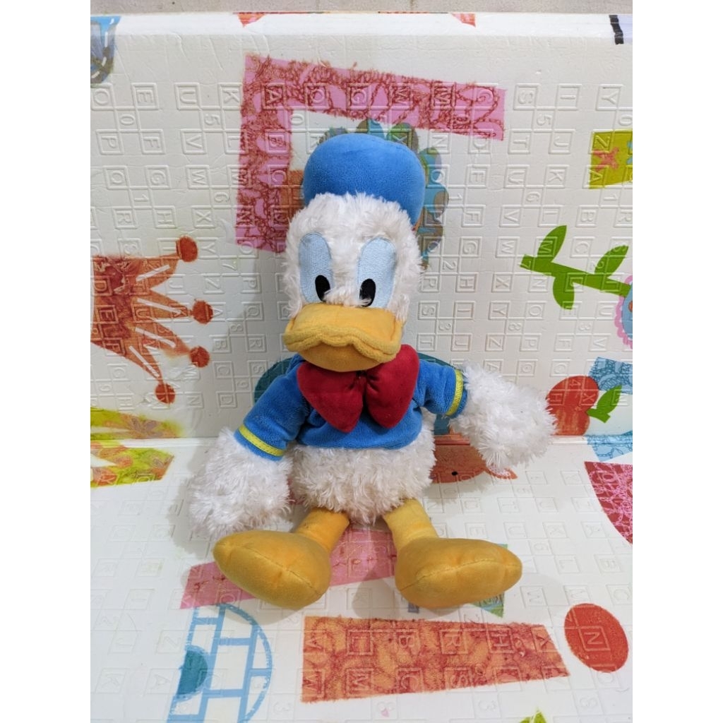 Boneka Disney Donald Bebek