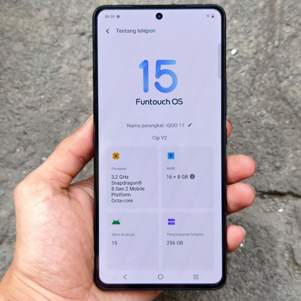 IQOO 11 16/256 second fullset mulus murah