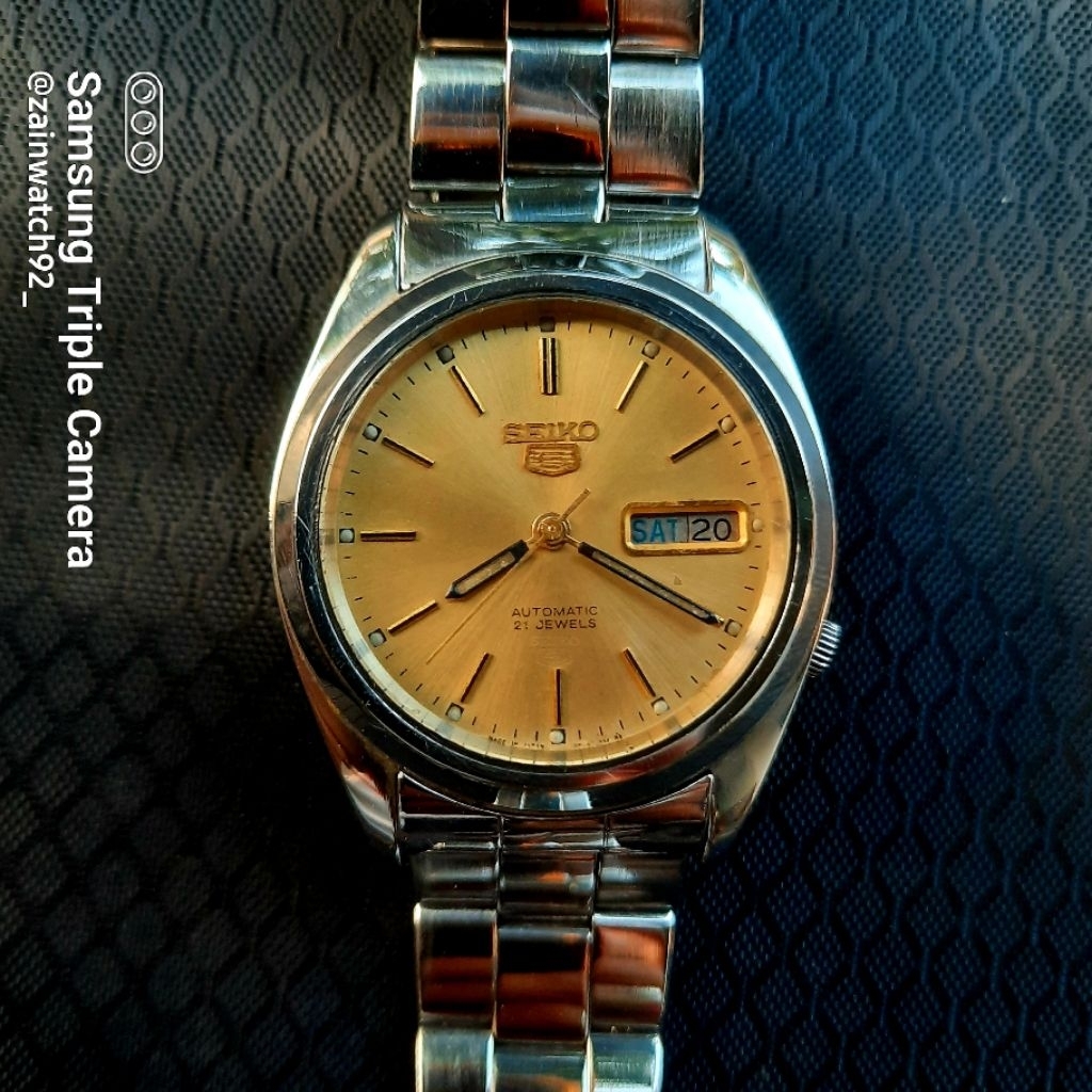 Jam Tangan Seiko 5 Caliber 7009 Gold Dial Automatic Vintage Original