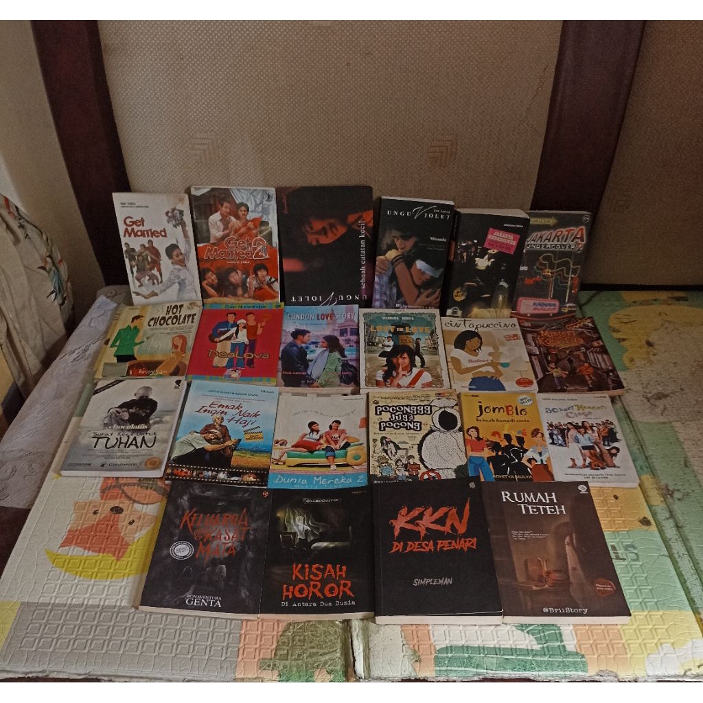 Buku - Buku Film Indonesia