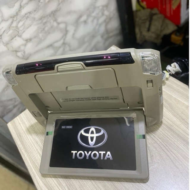 TV roof/ Tv plafon original toyota 2016 avanza