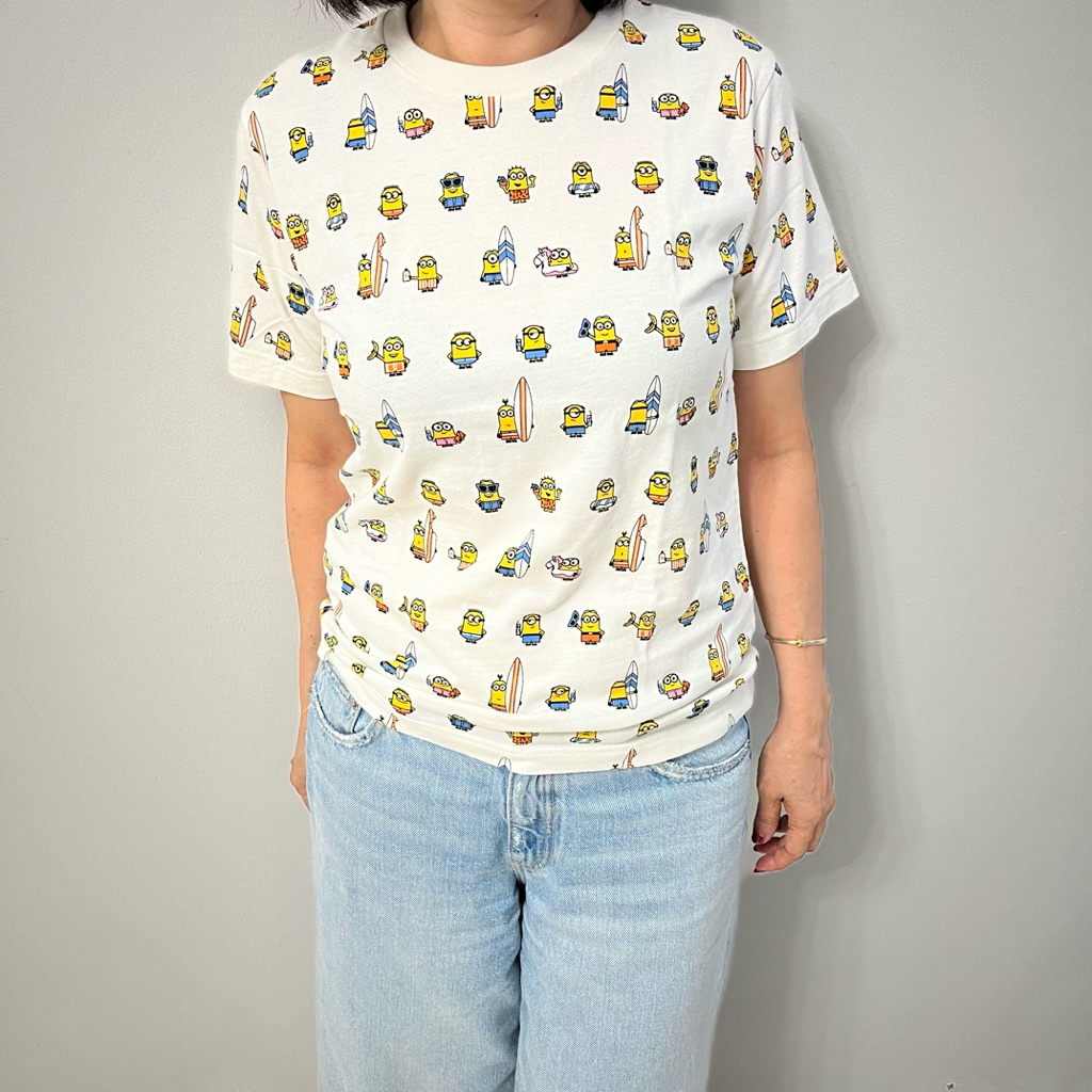 UNIQLO UT MINIONS preloved