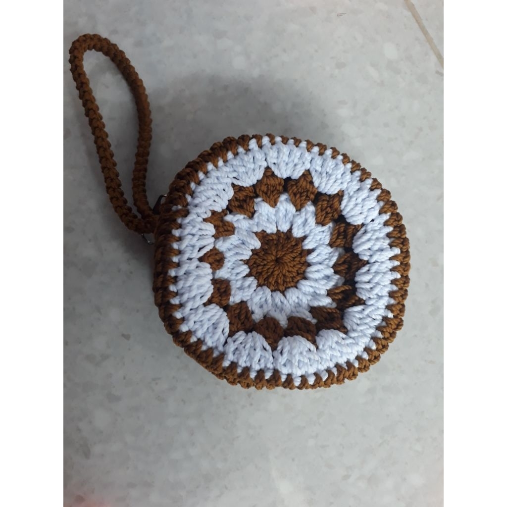 Dompet koin bulat rajut