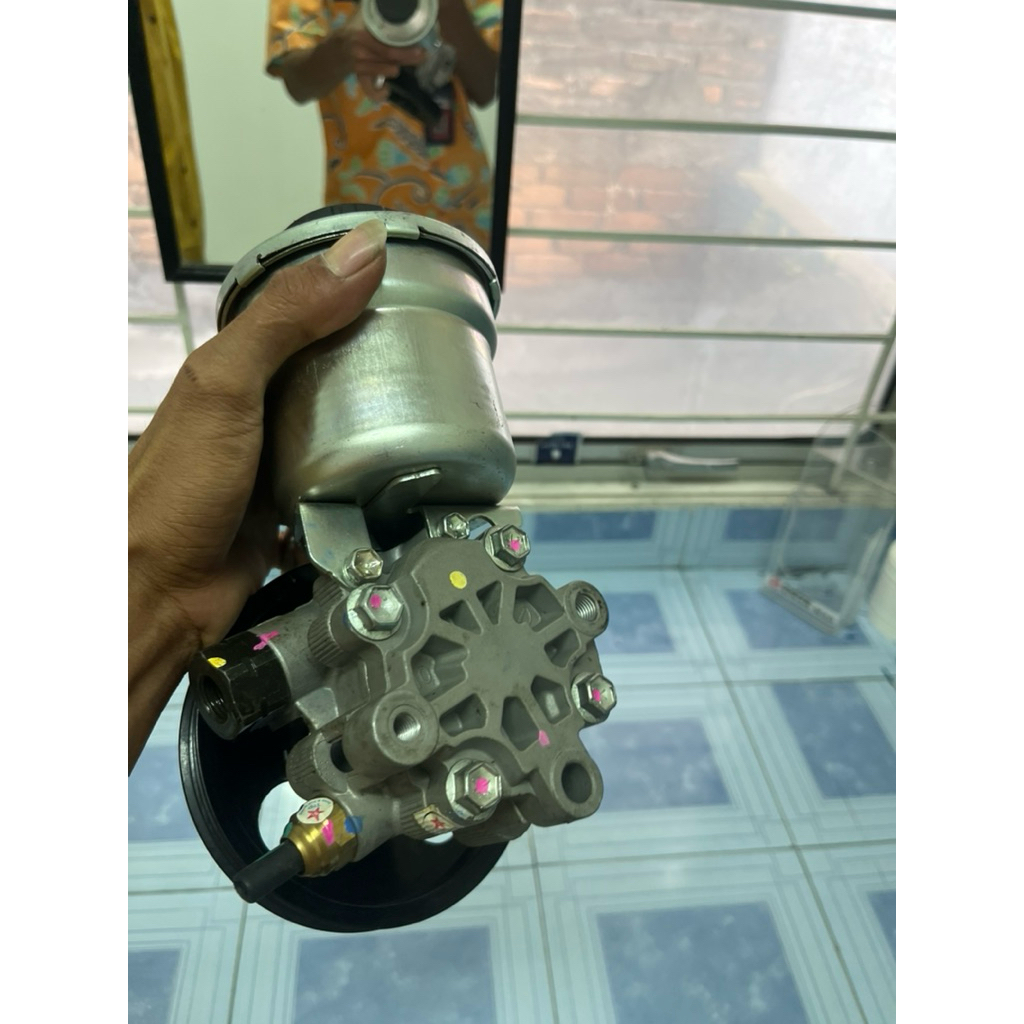 pompa power steering avanza 1,3 2006-2011