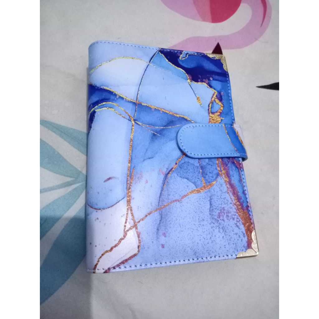 

Binder A6 Warna Biru